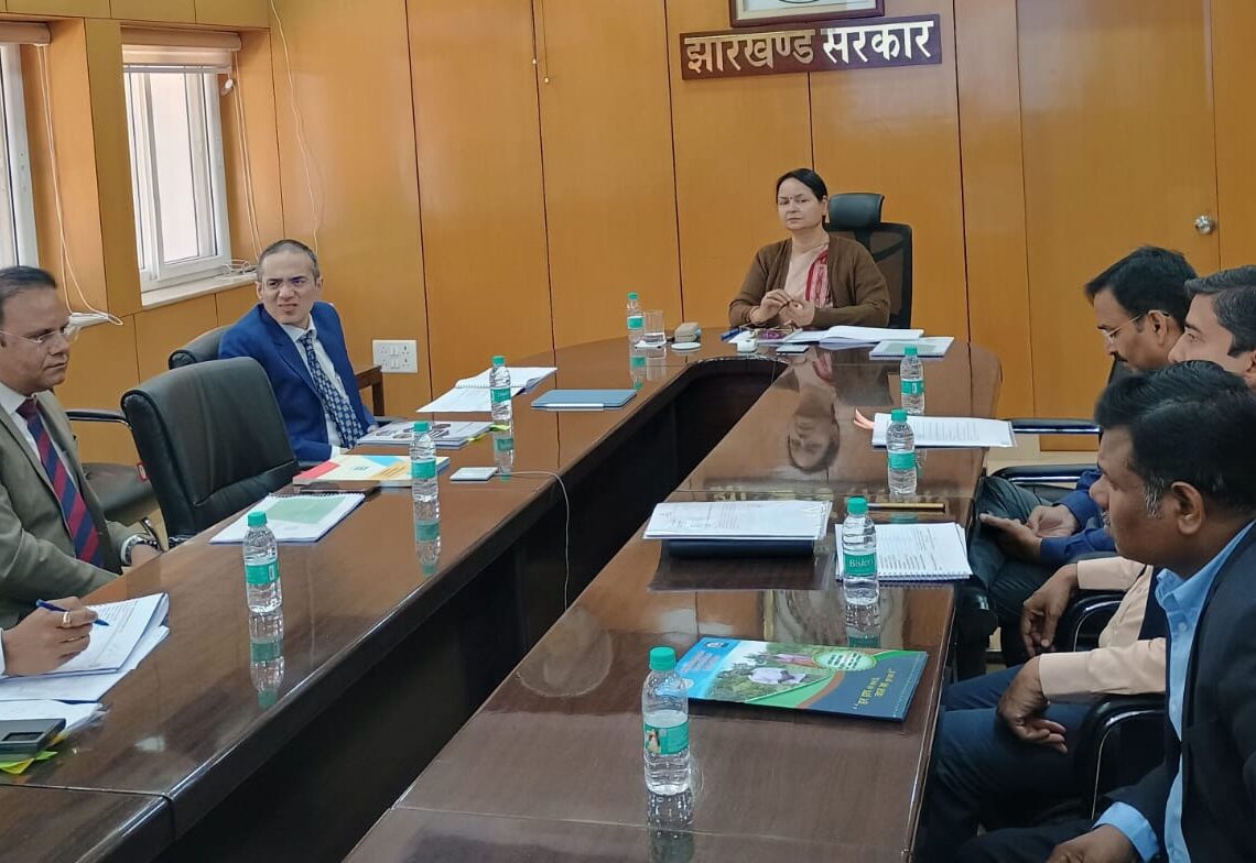 Chief Secretary calls for a better industrial environment in Jharkhand