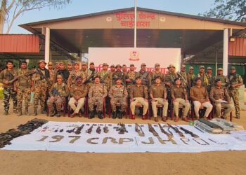 Jharkhand: Security forces bust Naxal hideout, recover 10 firearms, 500 rounds of ammunition