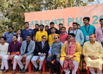 Jharkhand Health Minister attends Saraswati Puja at RIMS