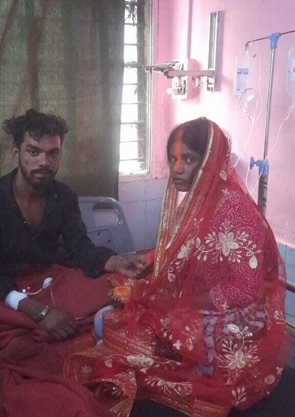 Couple marries in poisoning ward of SNMMCH Dhanbad