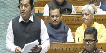 Lok Sabha passes bill to modernize sea cargo regulations