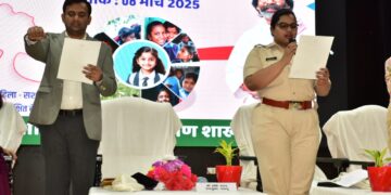 Palamu SP and DC share divergent views at International Women’s Day event