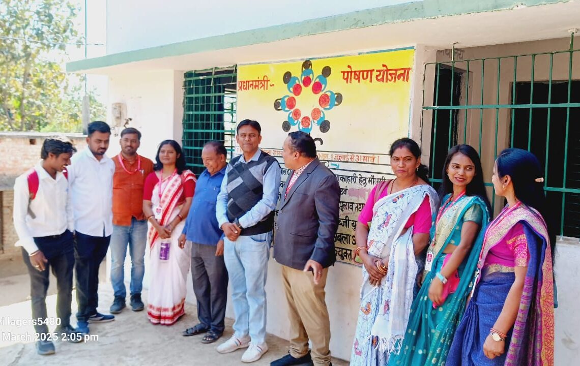 Law students campaign against witchcraft, liquor in Daltonganj villages