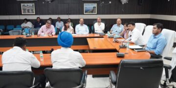 East Singhbhum DC holds meeting with political parties 