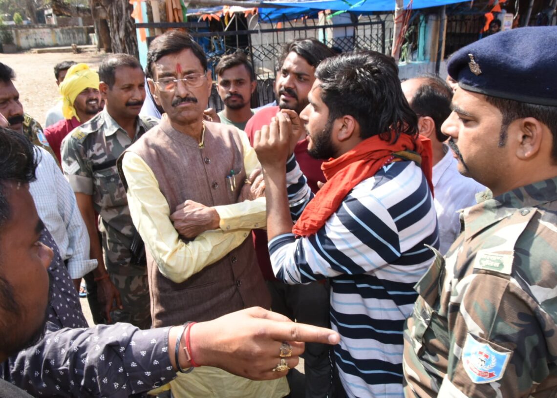 Ranchi Bandh: BJP leaders detained amid protests over Anil Tiger’s murder