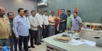 ECRKU delegation meets Sr DCM of Dhanbad Rail Division