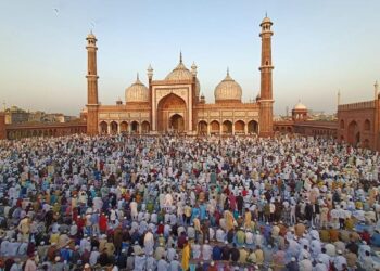 Eid-ul-Fitr celebrated across India; PM Modi, President Murmu extend greetings
