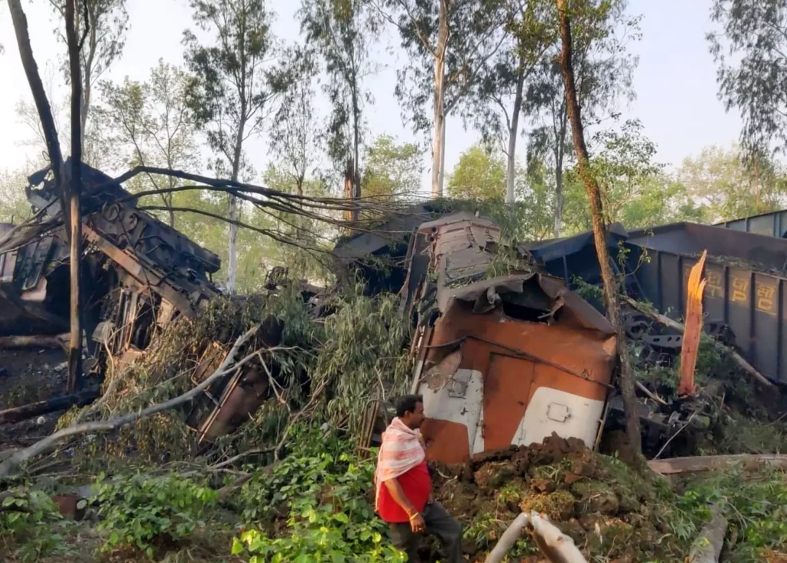 Jharkhand News: Two killed in collision between NTPC goods trains in Sahibganj