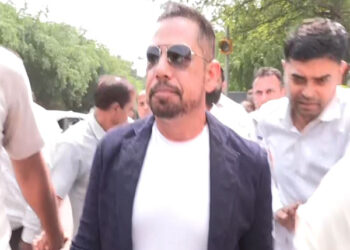 Robert Vadra appears before ED in Shikohpur land deal probe