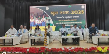 Palamu DC addresses alarming dropout rates at ‘School Ruar 2025’