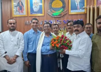 Jharkhand News: Principal Dr G.N. Khan transferred from MK DAV Public School, Chianki