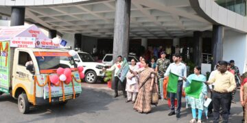 Dhanbad DC flags off ‘Poshan Rath’ to combat malnutrition