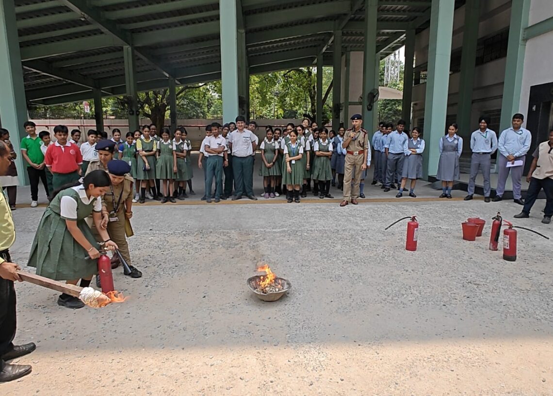 Fire safety training session held at NHES Jamshedpur