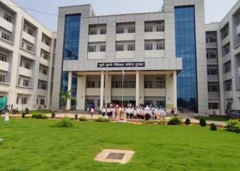 Jharkhand News: Dumka medical college students end strike after 3 days