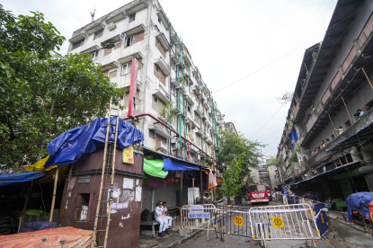 Deadly fire at Kolkata hotel claims 14 lives