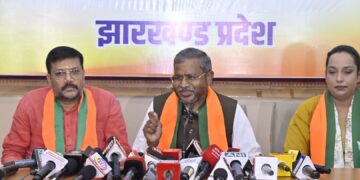 Save Constitution or Save Face? Marandi slams Congress for ‘political drama’ ahead of Ranchi rally