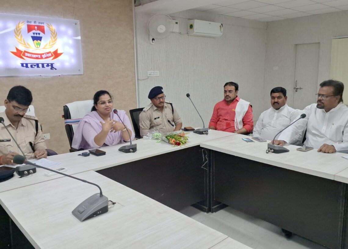 Jharkhand News: Daltonganj traders urge daily police patrols at jewellery shops