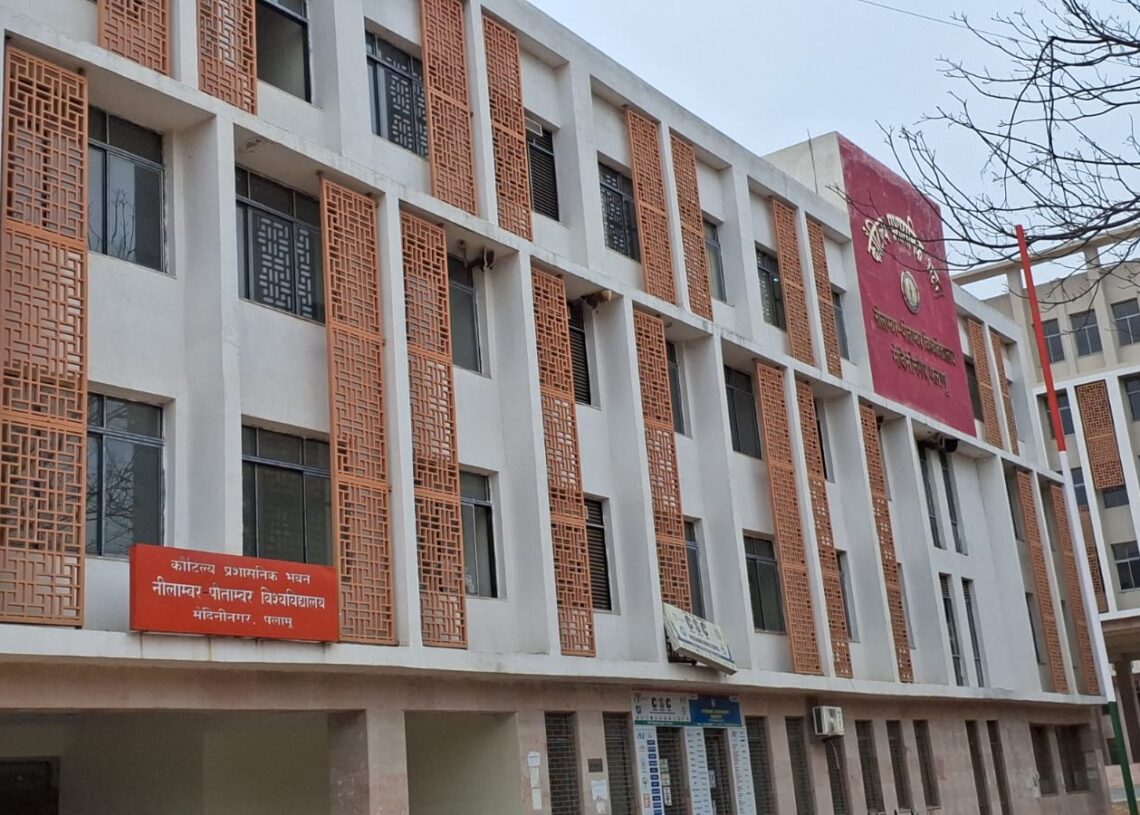 Jharkhand News: Over 8,000 UG students of NPU skip final semester exams