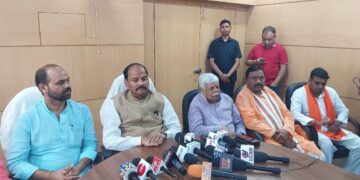 Ex-CM Raghubar Das labels Jharkhand Govt as 'Lootkhand'