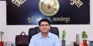 Jharkhand News: Fake Facebook profile created in name of East Singhbhum DC