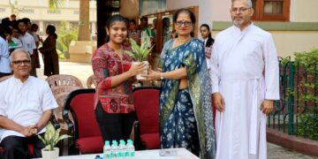 Loyola School felicitates ICSE national topper Shambhavee Jayaswaal