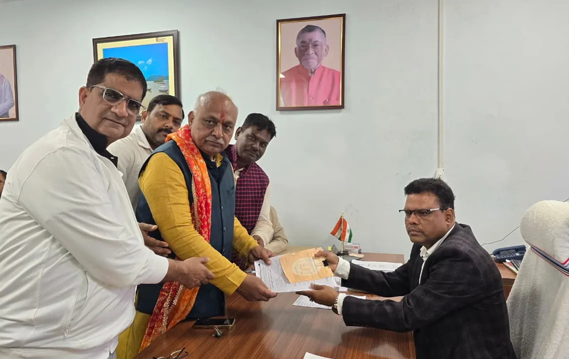 BJP leader files nomination for Dhanbad Mayor post