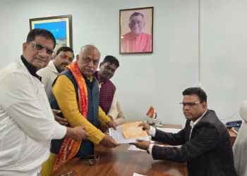 BJP leader files nomination for Dhanbad Mayor post