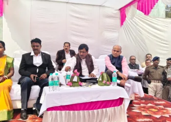 Jharkhand State Finance Commission reviews welfare measures in Sabar villages
