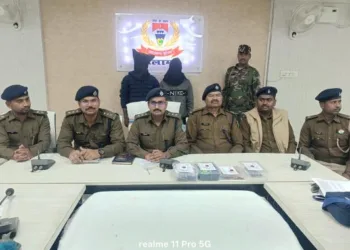 Palamu police foil attempt to smuggle foreign liquor as bottled water