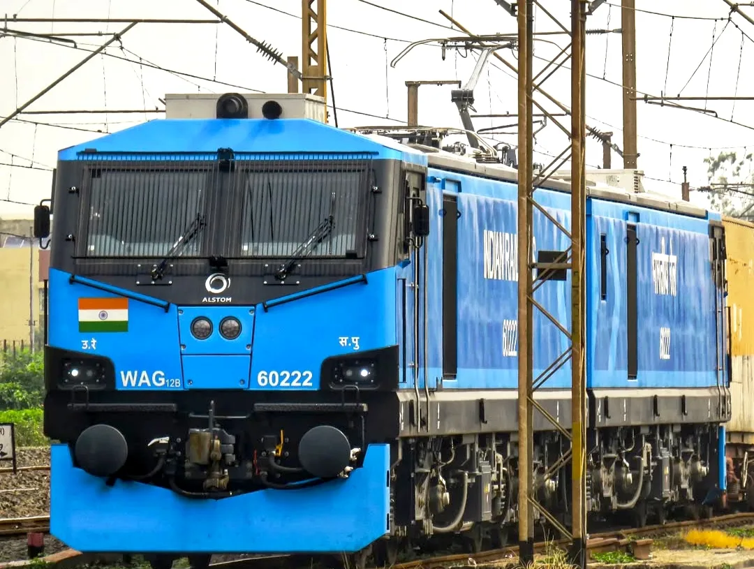 WAG-12B locomotive hits brake van in Latehar siding, guard injured