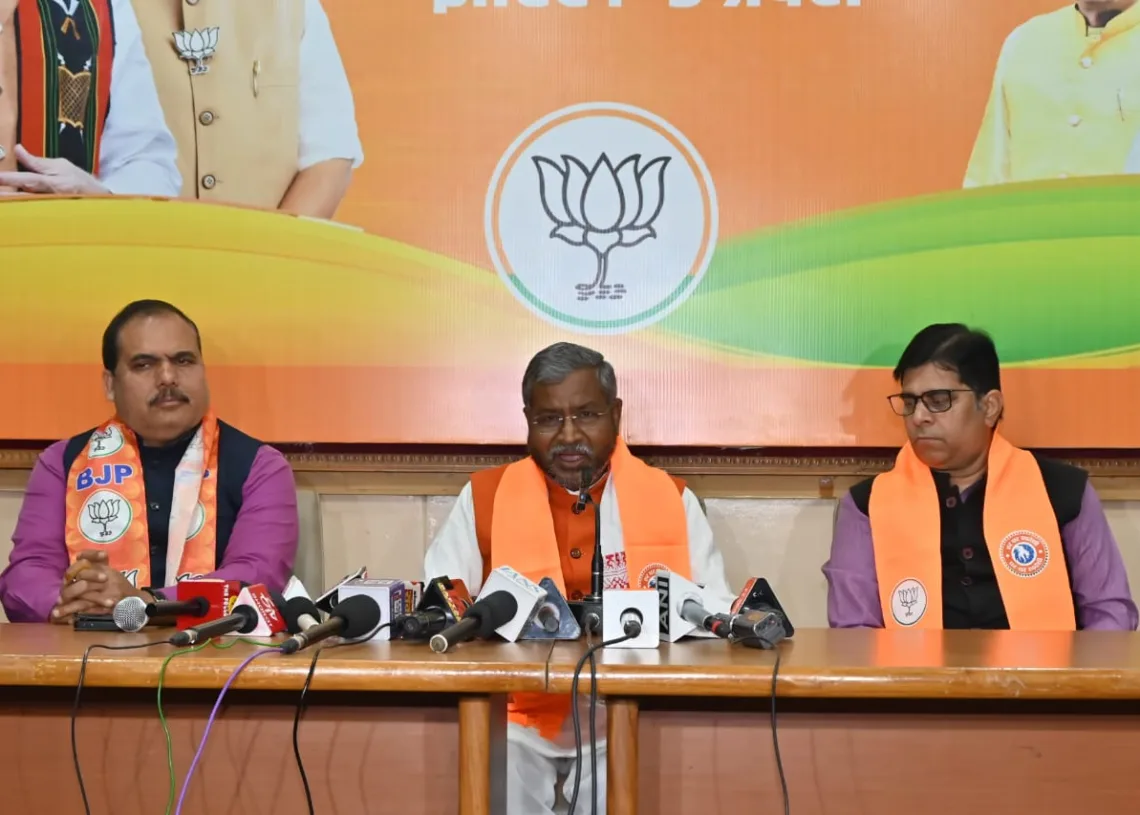 Central funds for paddy procurement filling brokers’ pockets: Babulal Marandi