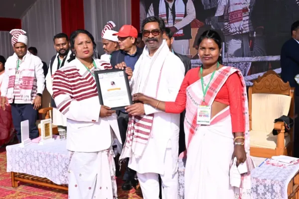 Jharkhand CM Hemant Soren at Assam tribal meet backs rights and unity