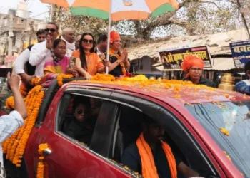 Jaya Prada campaigns for BJP-backed mayoral candidate in Daltonganj