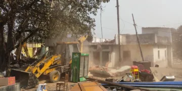 Railway land cleared for Tatanagar station upgrade, 22 shops demolished