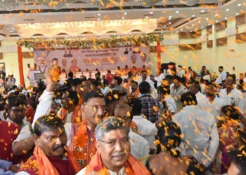 BJP felicitates civic poll winners in Ranchi, targets Hemant Soren government