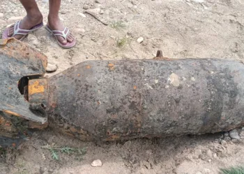 Jharkhand News: Unexploded US bomb found in Baharagora, triggers panic