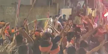 Ram Navami clashes in Hazaribag leave 2 dead, 450 injured, power outage, massive crowds paralyse town