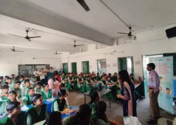 IIT Dhanbad experts promote science learning among coalfield students