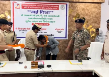 Jharkhand: JJMP on brink as ₹5 lakh Naxal commander surrenders in Latehar