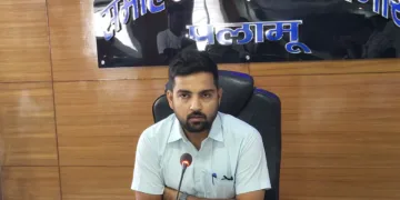 ‘Deliver, Not Drag’: New Palamu DC sets new governance mantra