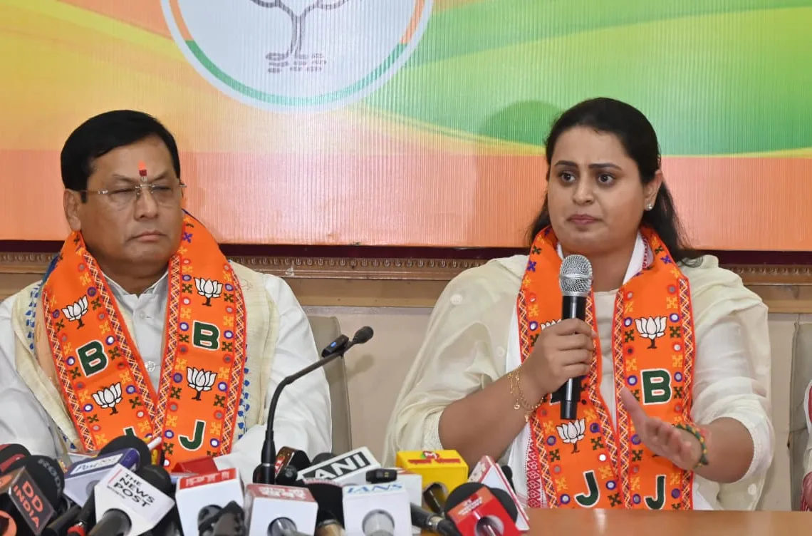 BJP steps up attack on Cong over women’s bill: Sonowal, Shreyasi lead Ranchi presser