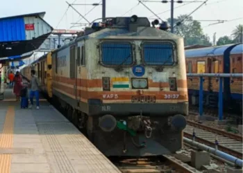 Adra rail block disrupts train services; several trains cancelled, routes diverted