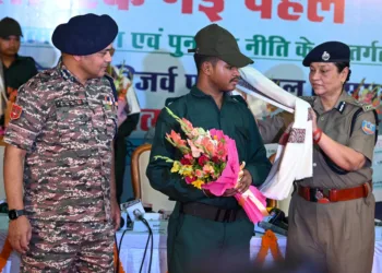 Biggest Maoist surrender in Jharkhand as 27 extremists lay down arms