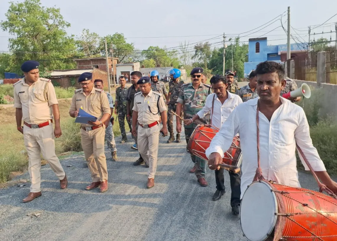Jharkhand: Daltonganj police publicise court proclamation against 4 murder suspects