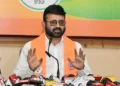Jharkhand Govt trying to bury ₹10,000 crore treasury scam: BJP