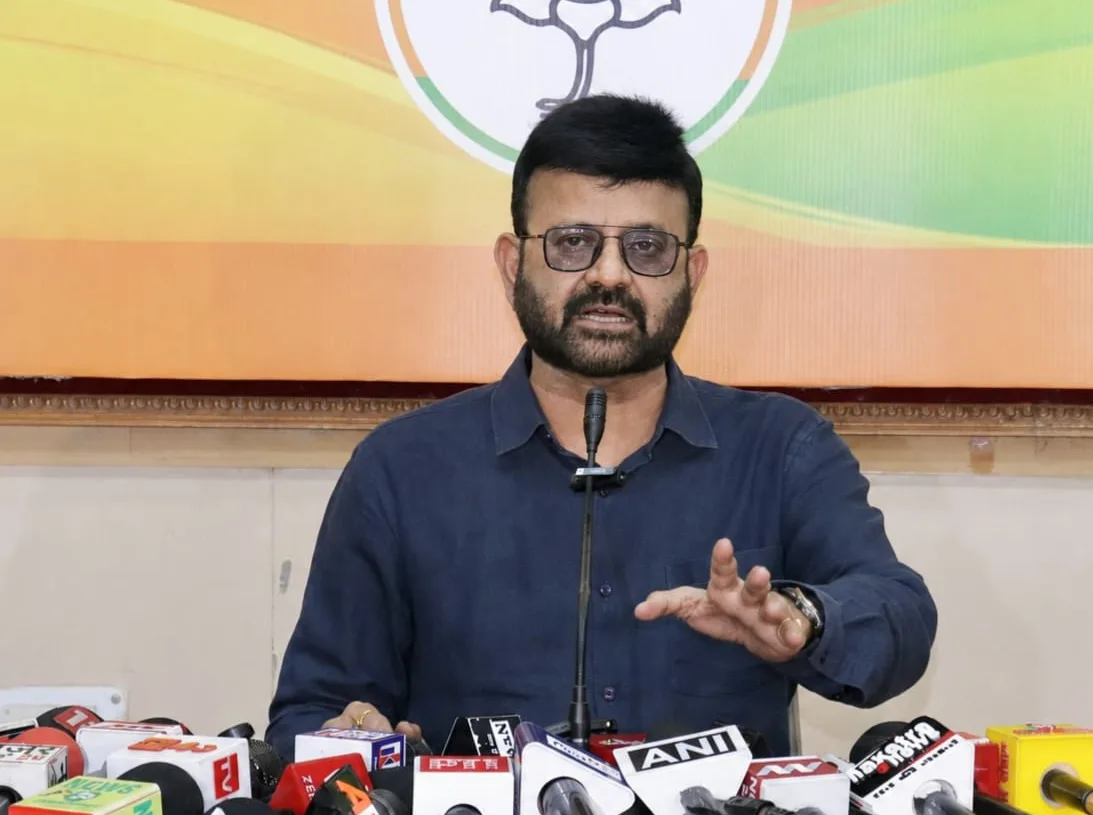 BJP flags ‘infiltrator influx’ into Jharkhand from Bengal, seeks detention centres