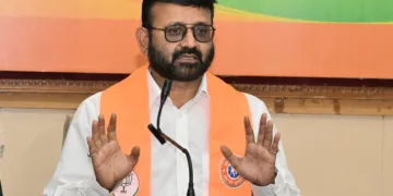 Jharkhand Govt trying to bury ₹10,000 crore treasury scam: BJP