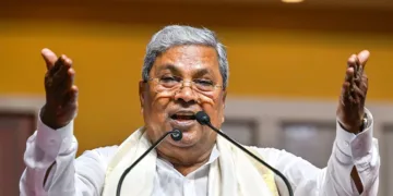 Siddaramaiah steps down as Karnataka CM, DK Shivakumar to take over
