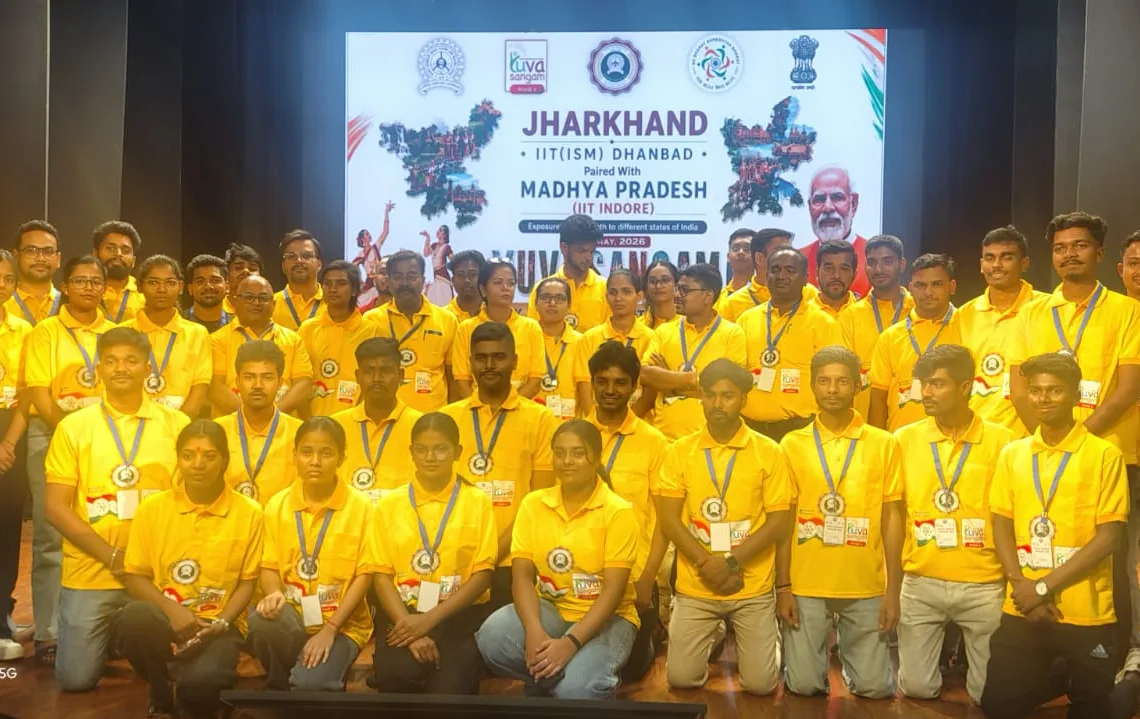 IIT (ISM) Dhanbad flags off Yuva Sangam delegation to IIT Indore