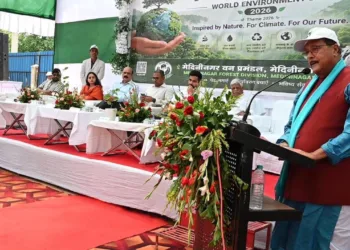 World Environment Day celebrated with river clean-up drive in Palamu